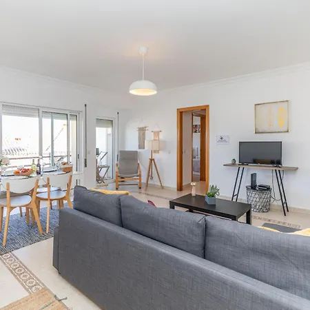 Appartement Monis Place-modern With Sunny Balcony