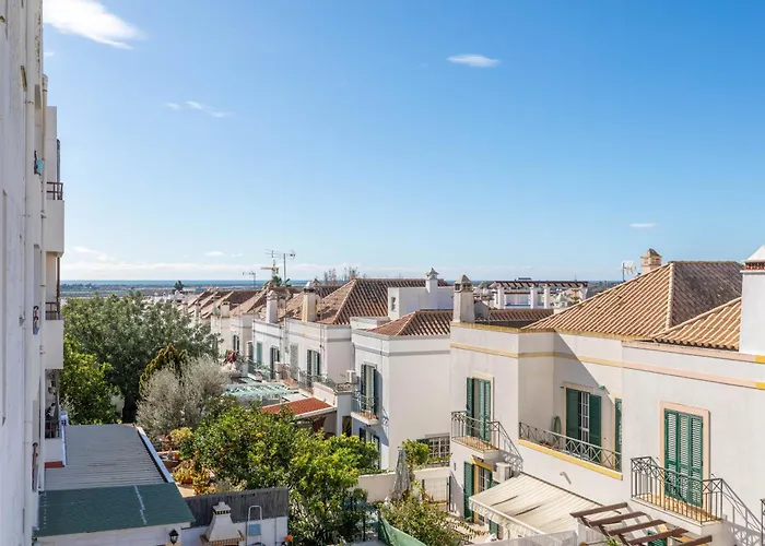 Monis Place-modern With Sunny Balcony Διαμέρισμα *