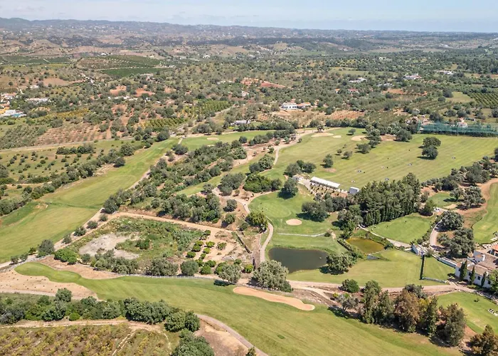 Διαμέρισμα Monis Place-modern With Sunny Balcony *