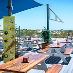 Апартаменты Monis Place-modern With Sunny Balcony