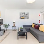 Monis Place-modern With Sunny Balcony Апартаменты Тавира