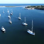 Апартаменты Monis Place-modern With Sunny Balcony