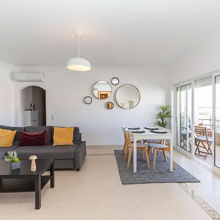 Monis Place-modern With Sunny Balcony * Tavira