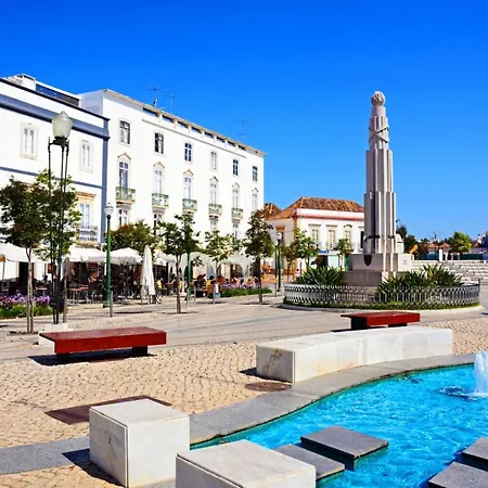 Monis Place-modern With Sunny Balcony *