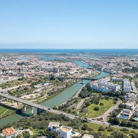 Apartment Monis Place-modern With Sunny Balcony *