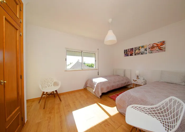 Apartment Monis Place-modern With Sunny Balcony *